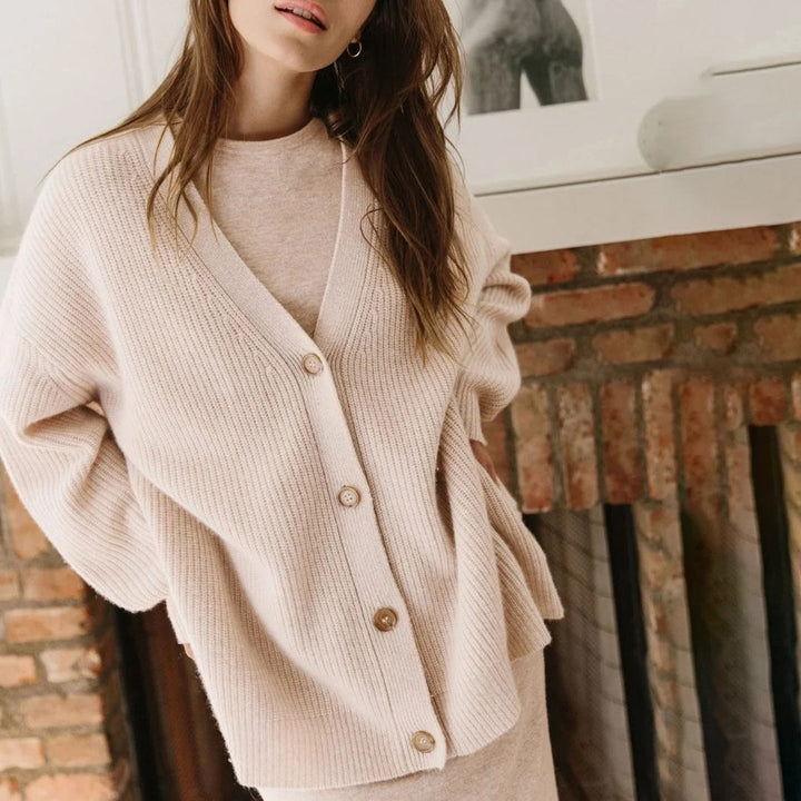 Women’s Button-Up Knitted Oversized Cardigan
