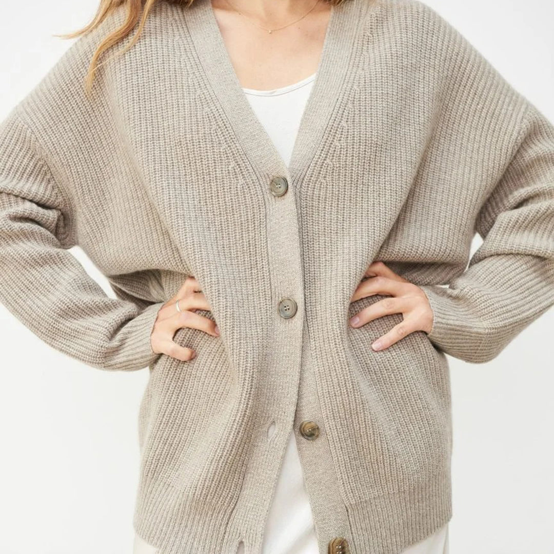 Women’s Button-Up Knitted Oversized Cardigan